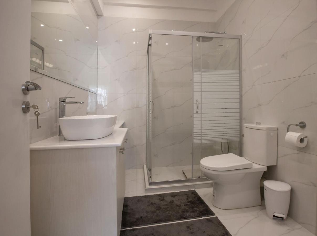 Upscale Luxury Athens Renovated Dream Home In One Of The Most Favorable Locations By National Gardens, Zoo & Hellenic Parliament In Syntagma And Stylish Exquisite Kolonaki Neighborhood Zewnętrze zdjęcie