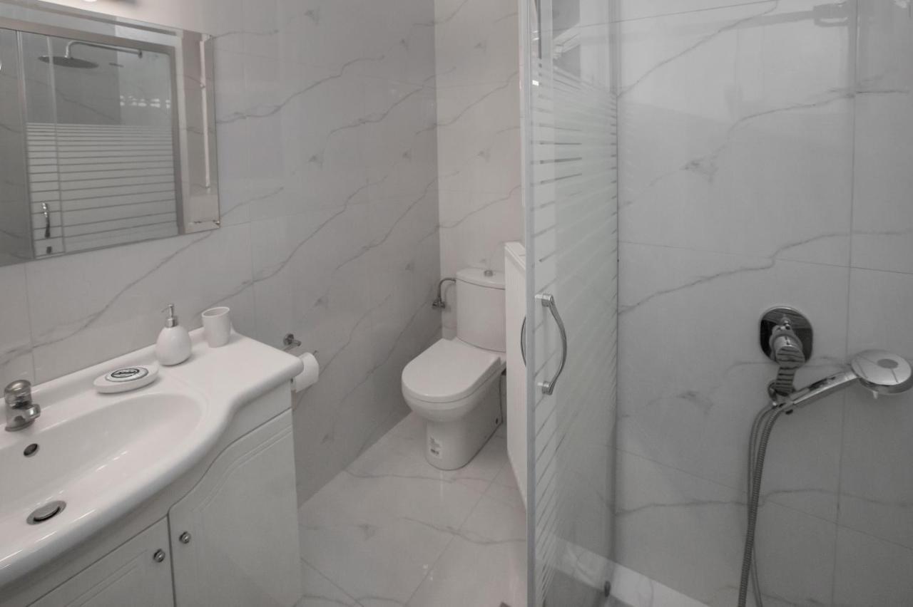 Upscale Luxury Athens Renovated Dream Home In One Of The Most Favorable Locations By National Gardens, Zoo & Hellenic Parliament In Syntagma And Stylish Exquisite Kolonaki Neighborhood Zewnętrze zdjęcie